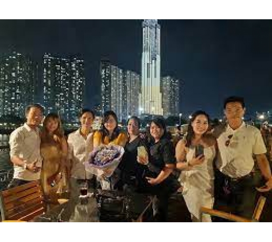 dịch vụ Du Thuyền chuẩn 5 sao