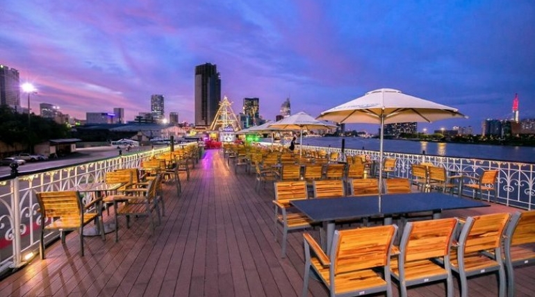 Du Thuyền Bến Thành Princess